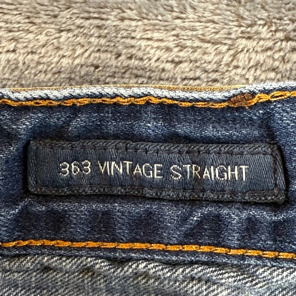 Lucky Brand Men's Jeans 363 Vintage Straight Size 32X32 Medium Wash - Picture 3 of 12